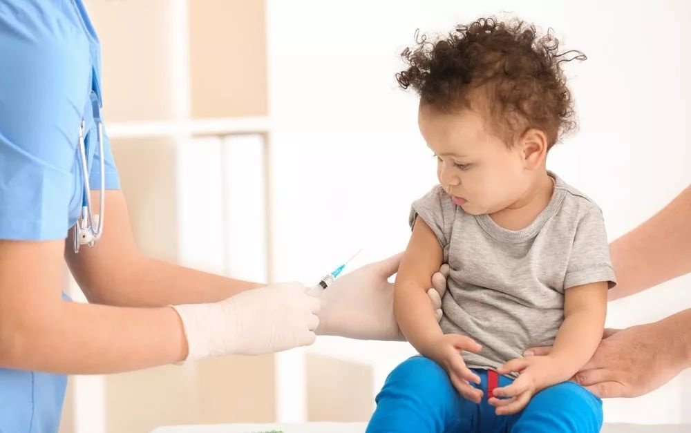 武汉试管婴儿做一次多少钱-接种多少次水痘疫苗可获得终身免疫力？接种水痘疫苗的副作用是什么？